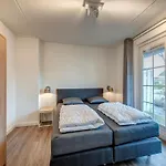 Restyled Villa, Sea At Just 1 Km , In Cozy Domburg